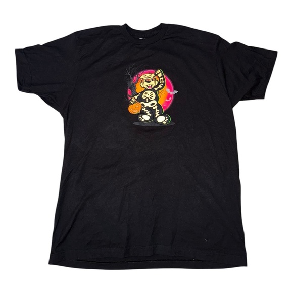 Bucees Tops - Bucees Halloween T-shirt XL